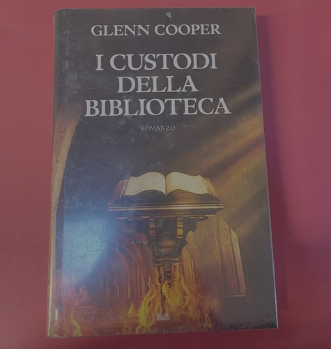 Custodi della biblioteca - della,