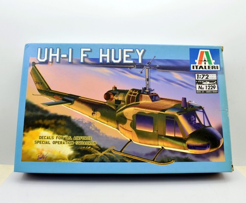 Modellino elicottero model kit