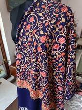 Gift crewel navy blue - crewel,