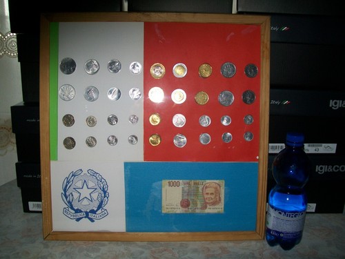 Quadro di monete - #,