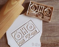 Console DJ Discoteca Festa Musica Arte Strumento Tagliabiscotti Pasticceria