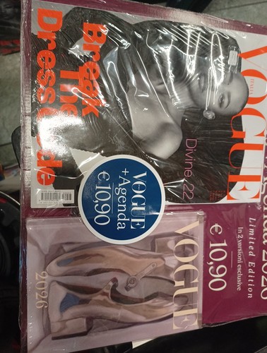 Vogue italia dicembre - dicembre, +