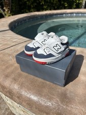 Taglia 4C - New Balance 550