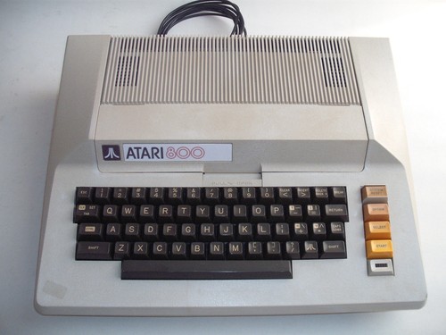 Atari 800 - (ntsc,, 220v)