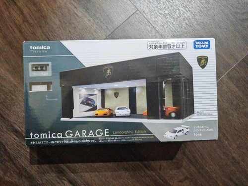 Takara tomy tomica - takara,