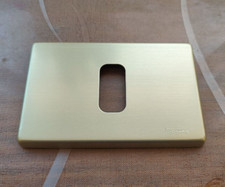 Placca in alluminio color oro