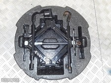 2012 KIA CEED SPARE WHEEL TOOL
