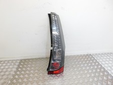 Fanale posteriore lato guida