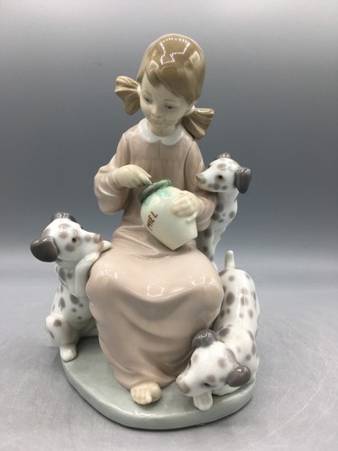 Figurina lecca miele - figurina, lladro