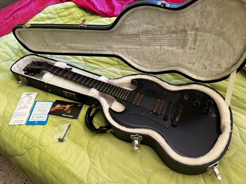 Gibson menace - gibson, sg