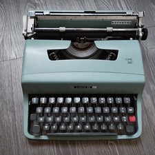 Macchina da Scrivere Olivetti