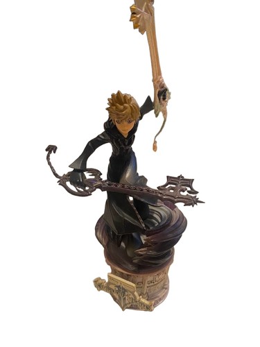 Modellino kingdom hearts roxas - kingdom,