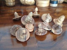 trottole giocattolo in legno