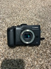 Panasonic LUMIX DMC-GX8 con