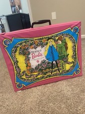 Armadio astuccio bambola