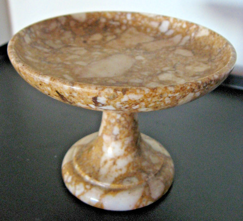 Ancien baguier sur piédouche