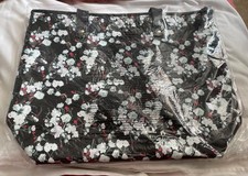 Avon Borsa Tote in Ecopelle