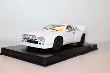SLOT CAR  LANCIA 037 RALLY