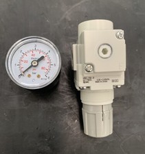 SMC AR20-F02-B Regolatore