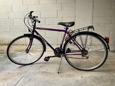 bicicletta uomo usata pochissimo, quasi nuova, camere d'aria nuov marca Genesis 