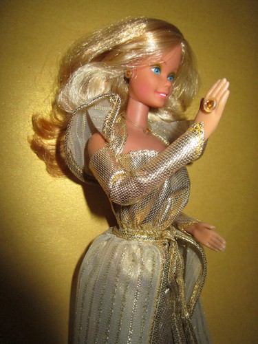 B2410 barbie vintage golden - b2410),