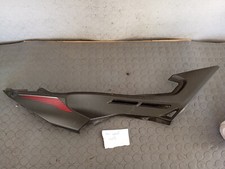 carena fianchetto posteriore destro honda cbr f 2017 2018 due ganci rotti