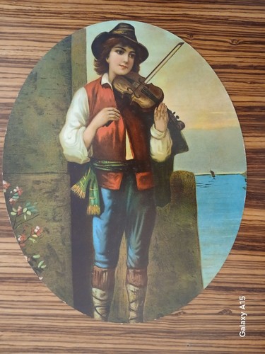 Giovane con violino mare - giovane,