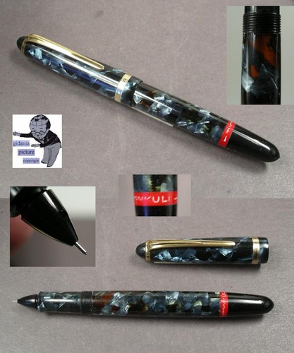Anello rosso inchiostro