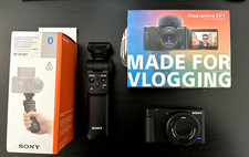 Sony ZV-1 + Grip Bluetooth GP-VPT2BT – COME NUOVI, mai usati
