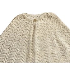 Poncho all'uncinetto mantello