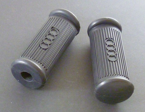 Gomme poggiapiedi con - gomme,