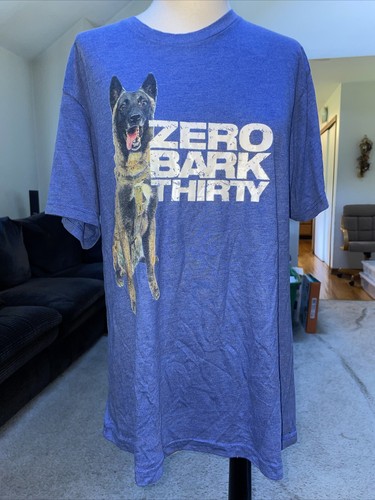 Cane uomo blu - , corteccia