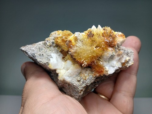 Natrolite analcime sardegna - analcime,