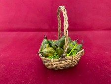 CESTO PERE IN CERA PRECOLORATA