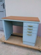 PICCOLA SCRIVANIA VINTAGE ANNI 50/60 IN METALLO