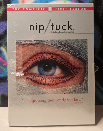 Nip tuck the complete first - nip/tuck:,