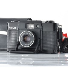 Corpo fotocamera compatta pellicola 35 mm Ricoh FF-1 stile retrò dal Giappone...