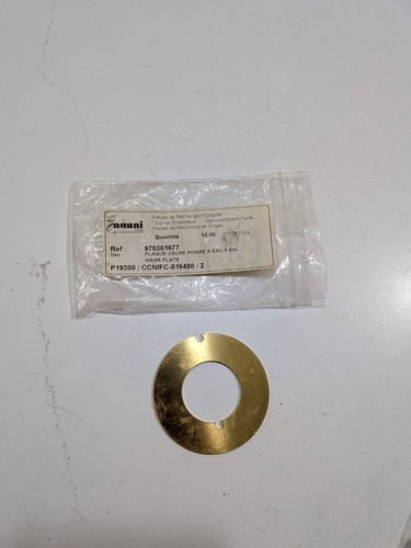 Plaque pompe eau - plaque,