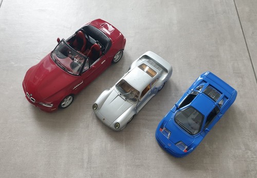 Modellini auto bburago bmw - 3,