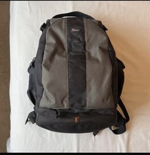 Borsa fotocamera Lowerpro