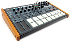 DSI Dave Smith TEMPEST Drum Synthesizer + come nuovo + bag + 1 anno di garanzia