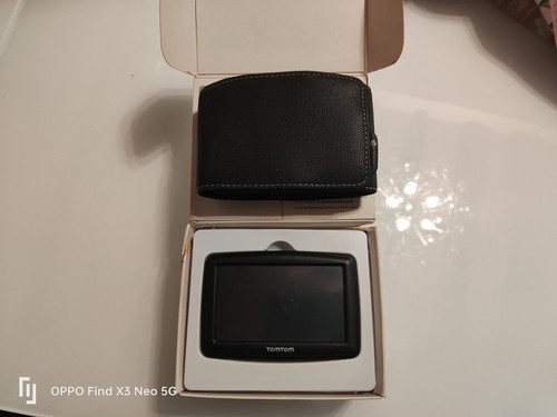 Navigatore satellitare tom tom