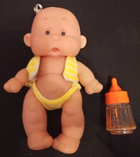 Bambola bambolotto con biberon Globo