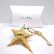 Charm chiave Chanel stella