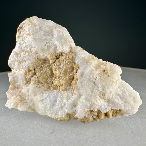 Scheelite quarzo reef - scheelite, in