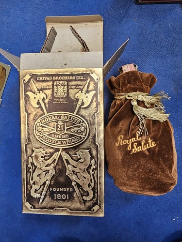 Chivas royale salute years - salute,