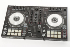 Pioneer DDJ-SR2 Controller DJ