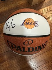 Kyle Kuzma autografato logo