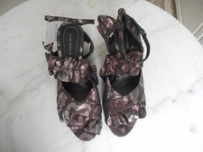 Eccezionali scarpe in vera