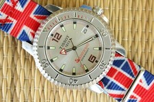 BRITANNIA F1 TISSOT SEASTAR 660 ACCIAIO INOX QUADRANTE ARGENTO DRIVER OROLOGIO BOX SET